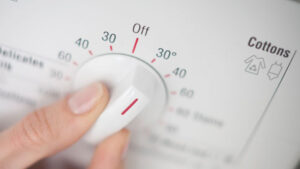 Energy saving tips to lower your bill this summer