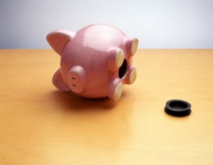 empty_piggy_bank_322