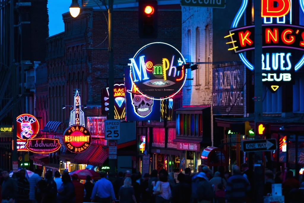memphis cheap vacation city