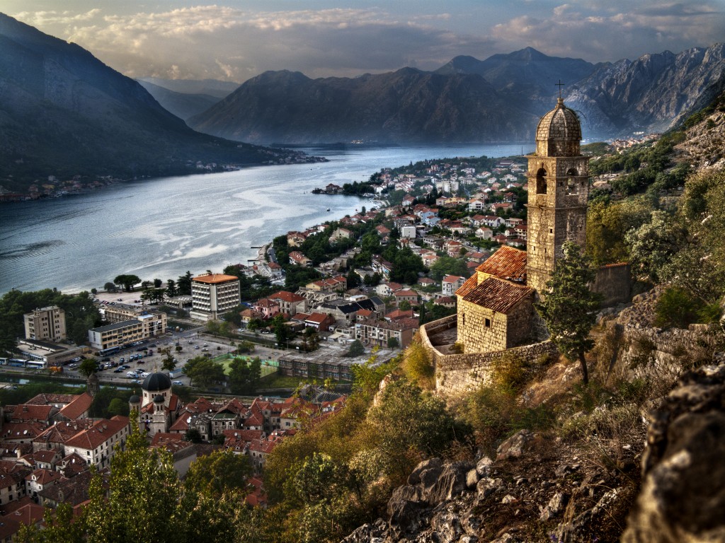 Kotor Fjord (Getty / Domingo Leiva)