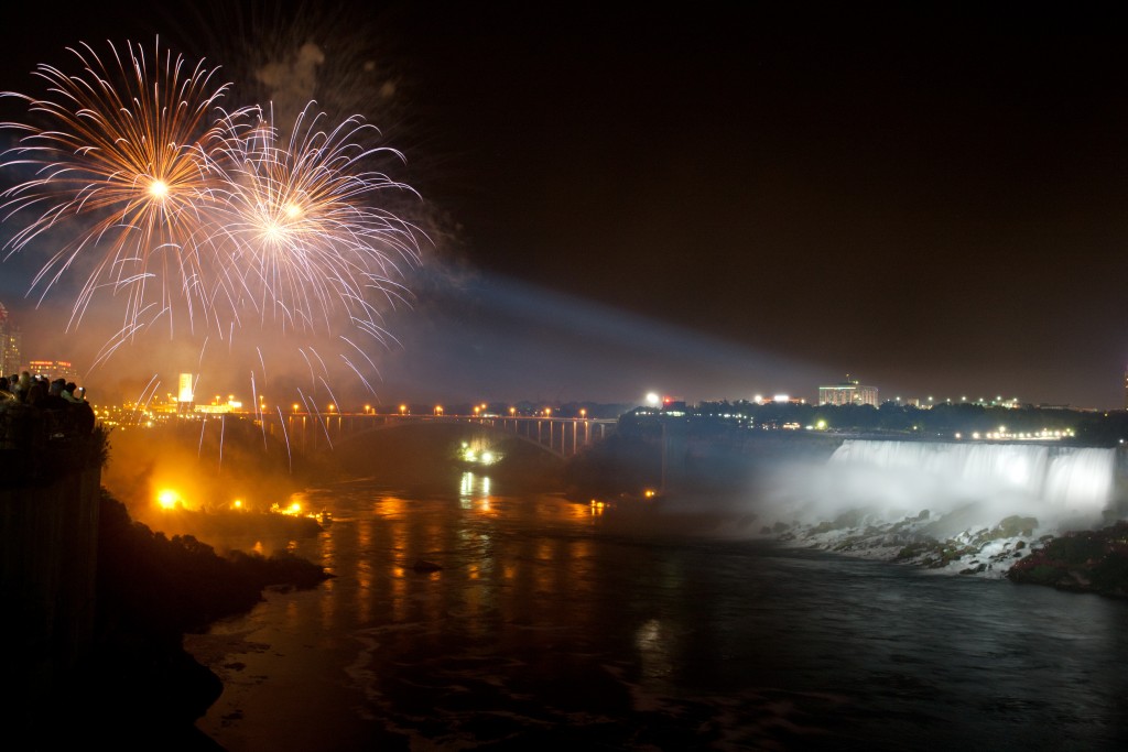 Top 8 best cities to celebrate Christmas in Canada