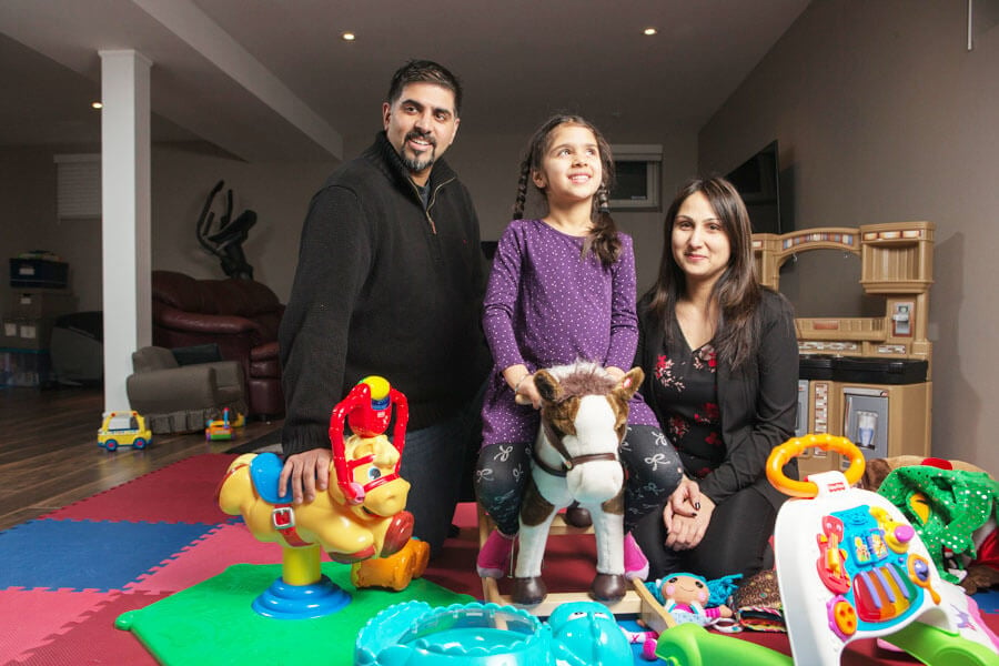 Sammu (left) and Mandy Dhaliwall (far right) (Photo by Jennifer Roberts)