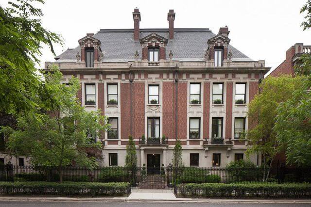 OriginalChicagoPlayboyMansion.Curbed