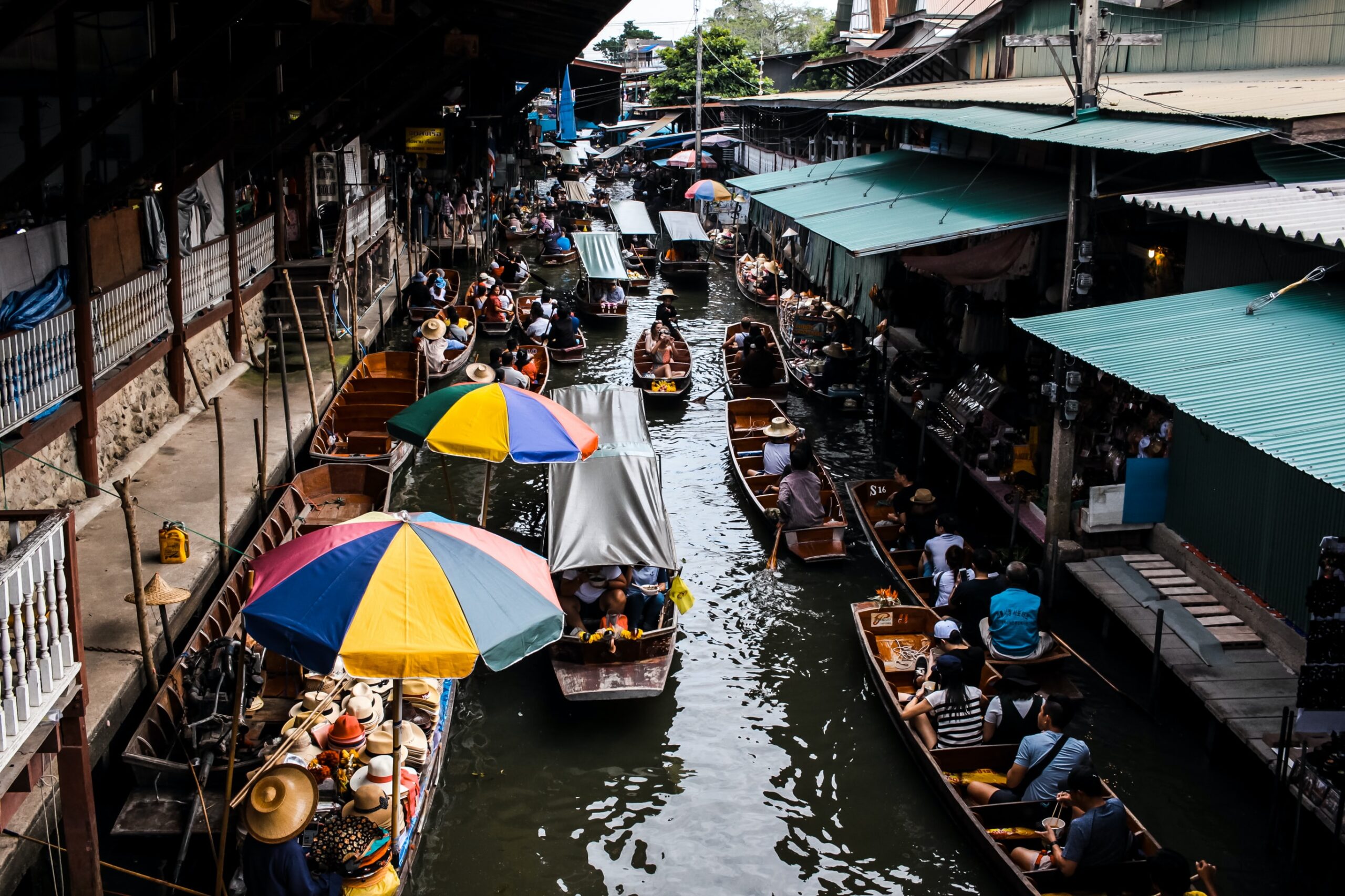 boats at market in Bangkok, Thailand