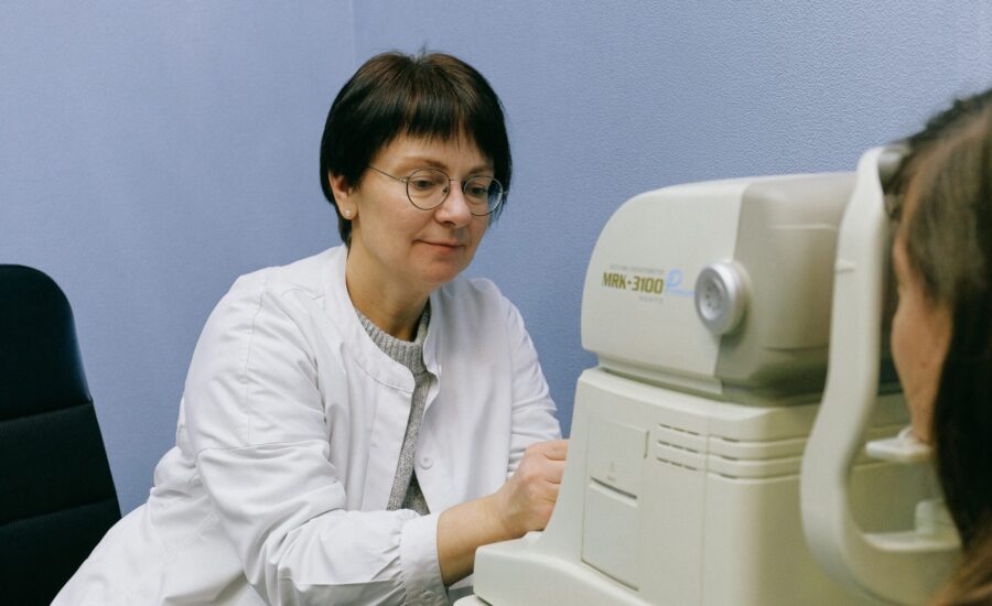 woman optometrist with patient