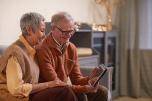 How much to take out of your RRSP in your 60s
