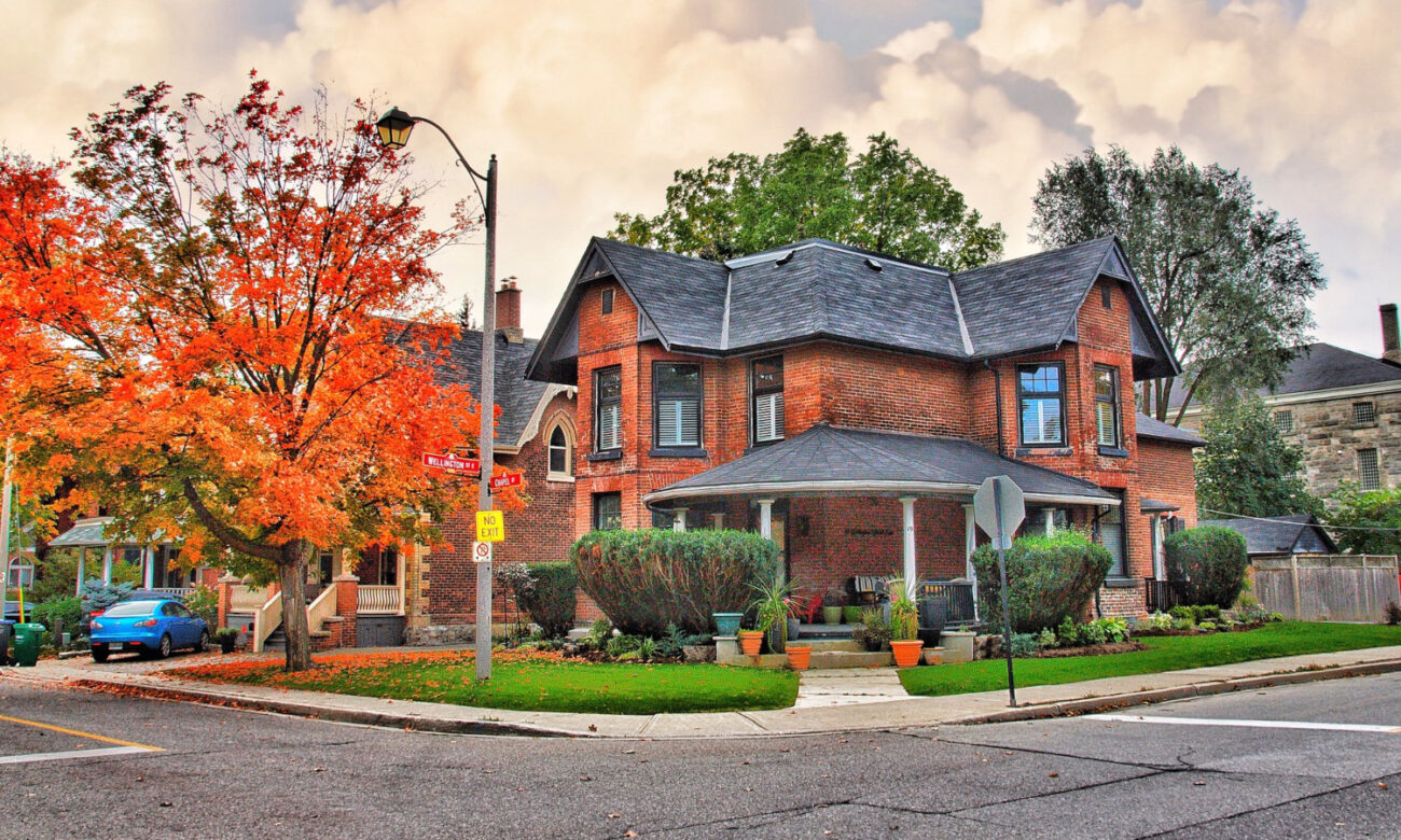 Street view of a brick home in Brampton, Ont.