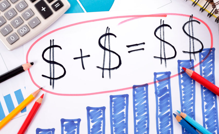 Compound interest calculator: bar graph of money exponentially growing