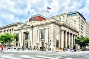 Photo of a Bank of America building