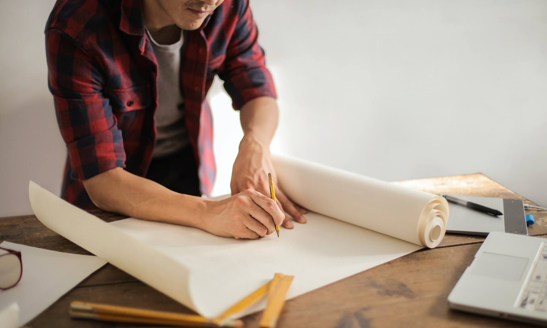 What expenses can you deduct when renovating a rental property?