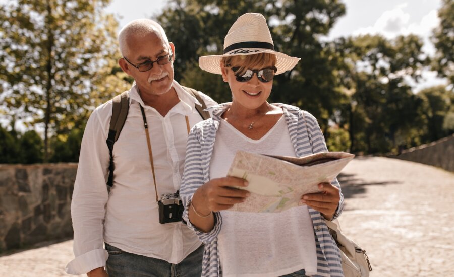 Newly retired couple travelling wonders about converting RRSP