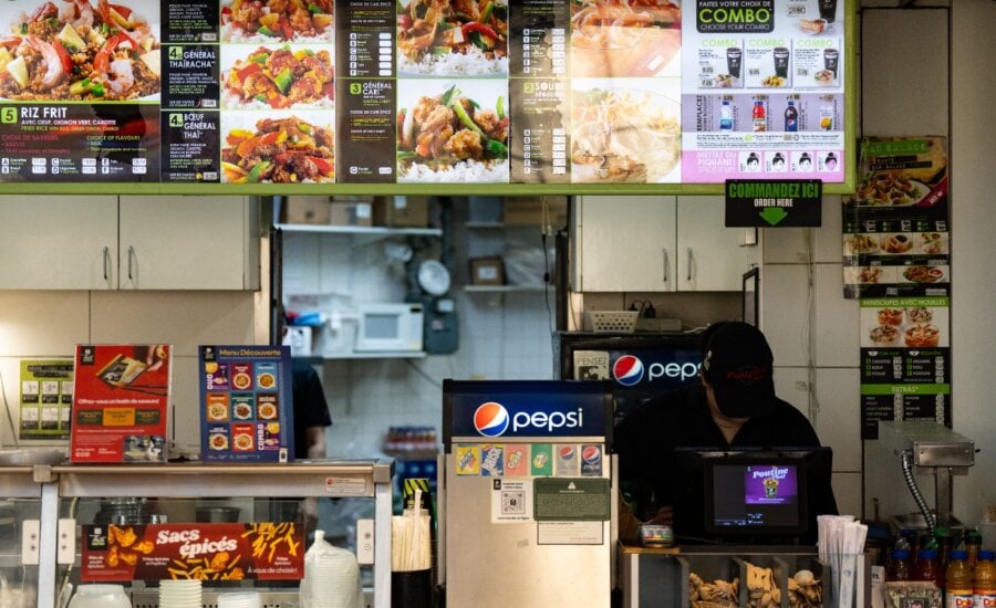 Restaurants Canada report shows three in four Canadians are eating out less often due to the high cost of living, and that share is even higher among those aged 18 to 34. (Montreal, Monday, Dec. 2, 2024.)