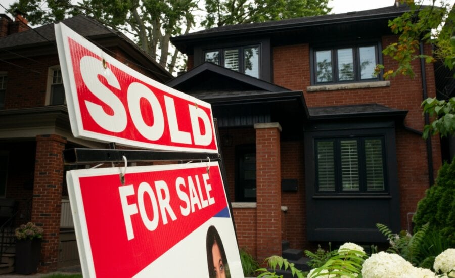 The Toronto Regional Real Estate Board says the 5,592 homes sold in September was up 8.5 per cent from the same month last year, and up two per cent on a seasonally adjusted basis from August. A West-end Toronto home for sale is shown on July 15, 2023.