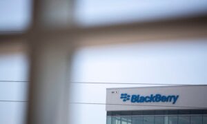 The BlackBerry logo located in the front of the company's C building in Waterloo, Ont. on May 29, 2018.