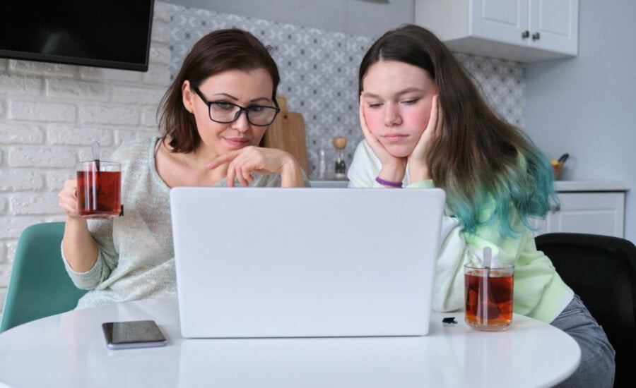 how to be safe online